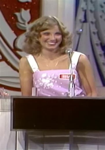 Card Sharks S1978:E01 - Episode 1