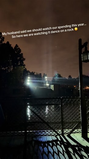 Fantasmic Tips: Why You Must See Fantasmic at Disneyland or Disney World