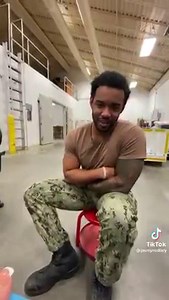 “Teaching my friends how to pronounce words in Navajo”😂 | Teesto, AZ