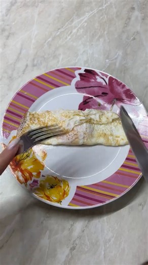 This technique makes over easy eggs flawless every time🍳✨ #hack #fblifestyle #diy | Storm Breakers