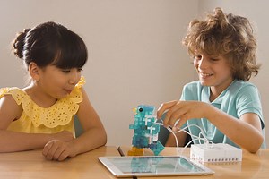 Lewat Koov Trial Kit, Sony Ingin Lebih Banyak Anak Bisa Bermain Sekaligus Belajar Coding - Hybrid.co.id