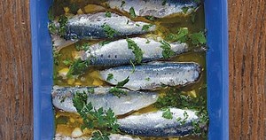 Marinated Sardines (Sardeles Ladolemono)