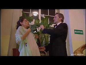 Cute KO spray (gassed woman)