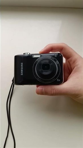 🌫Screen haze softcore filter - Samsung ES30 compact digital camera #Y2K #2000s #Digicam