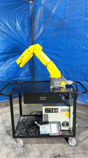 FANUC LR Mate 200iC with R30iA Mate Controller, F123341