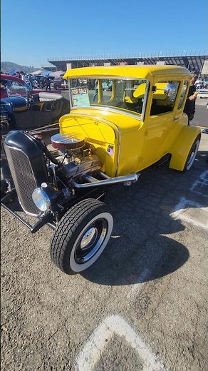 American Graffiti–Style Yellow Hot Rod Replica 😮 | Classic Movie Look Walkaround