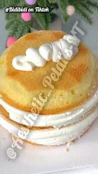 Cake icing Tutorial for beginners🤭🫶🏻♥️✨..#aestheticcake#cakedecoratingtutorial#cakeicing#simpleicing