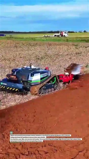 Autonomous Tractor Plowing Huge Field Fast! 🚜🌾 #SmartFarming #AgriTech #AutonomousTractor