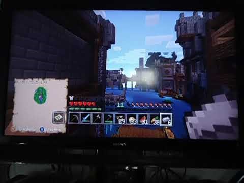 Me playing Minecraft:360 Edtiton :Tutorial world (unedited)