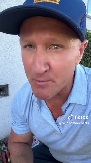 HOW to seal up crawl space vents from rats & mice DIY! #crawlspace #mice #rats #miceproofing #twinhomeexperts #hometips