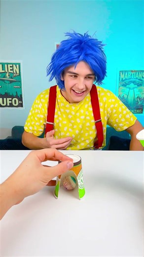 The Mysterious Jelly Eye Magic Trick! 🎩✨