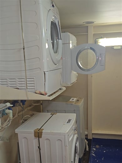 Ship Laundry Process