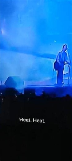 Radiohead Karma Police (Live in Amnesty International 1998).