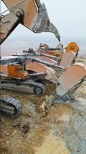 2025 Excavator Reviews: Features, Performance, and More