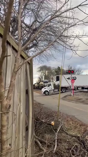 TRAIN VS SEMI A Norfolk Southern train has collided with a 18-wheeler in Greer, SC. **Driver not in truck** #malarkeynews