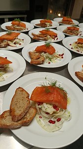 Fresh salmon smoked using Vision Smoker 👀 Served with a salad of fennel, pomegranate, lemon dressing, olive oil, and dill. Accompanied by homemade rye baguette. Bon appétit 🫒🥖 #Retigo #CombiOven #VisionSmoker #Salmon #Recipe #RetigoChefs #RetigoChefsinAction #Inspiration | Retigo