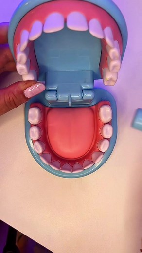 Moins mal Sam 😭? #asmr #asmrdentist