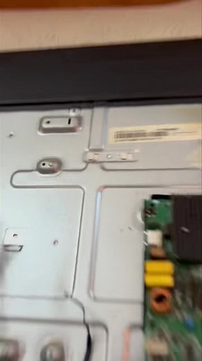 En cours de réparation Condor 43 pouces panne alimentation | Réparation TV à domicile Tunis