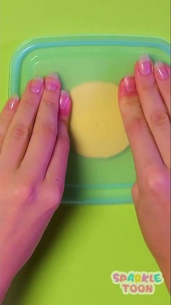 Play With Clay, Make a Pizza Today! 🧒🍕🎨 #KidsShorts #Creativity