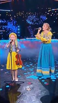 🥹Illaria and Solomiia sing "Supereroi" by Mr. Rain | #TheVoiceGenerations Blind Auditions