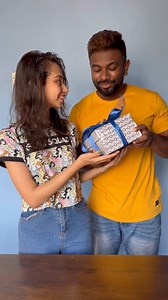 926K views · 10K reactions | රසම රස chocolate box එකක් gift කරලා එයාවත්, මේ valentine එකේදී surprise කරන්න. #nimnastiktok #valentinesday #couple #couplecontent #valentine #giftbox #giftboxforhim #giftsforhim #giftsforher #surprisegiftbix #diygiftbox #chocalate #chocalatelover #ritzbury #ritzburychocolate | Ritzbury | Facebook