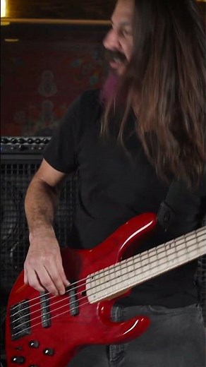 Bryan Beller's Epic "Flicking" Bass Technique Covering Metallica's "Damage, Inc"