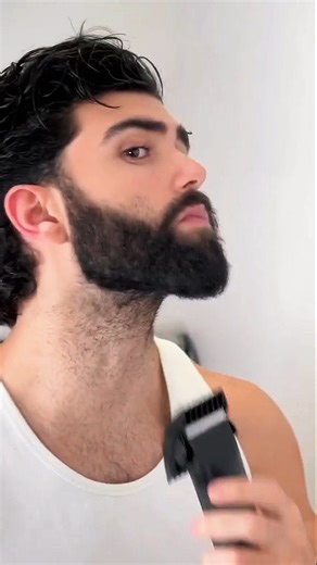 SANDEEP GUPTA | FASHION | LIFESTYLE on Instagram: "5 BEST CLASSY BEARD STYLE IN 2026 . FOLLOW FOR MORE @_sanwear . . . Best beard style for men New beard style Best beard style . #beard #beardstyle #beardlove #mensfashion #menswear #fashion #formalwear #fashiontrends #viralreels #viralfashion #viral #foryou #explorepage"