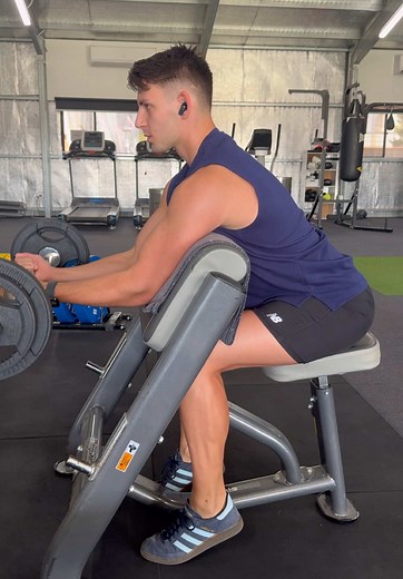 bigger the calves bigger the h*^ #fyp #travelnurse #nurse #gym #gymtok #gymmotivation #fitness #bodypositivity