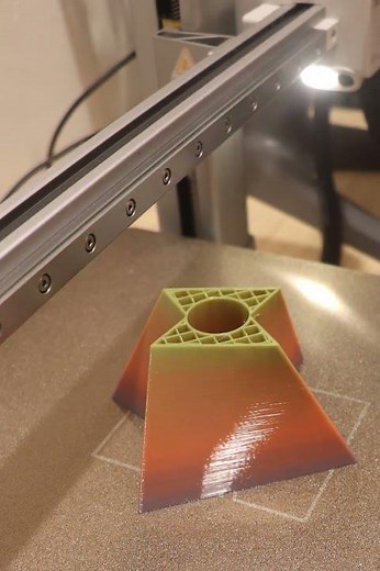 3D Print Timelapse: Futuristic Vase 🚀🏺✨ (Bambu Lab P2S/A1 Combo)