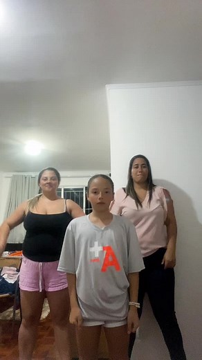 Synchronized Dance Routine by Three Performers