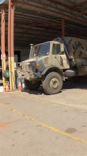 Wow🤩😘 Amazing work &video by @the.out.fit about their Ex-Army Unimog before and after. Please watch it! #4x4 #4x4offroad #australia #mercedes #mercedesbenz #offroad #travel #unimog #unimogclubgaggenau #unimogfamily #unimogmuseum #unimogs | Unimog Community - Alles rund um den Unimog & MB-trac