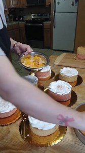 2.8M views · 66K reactions | Mini Pastelitos del día de las madres #postres @fans destacados | DulceArte | Facebook