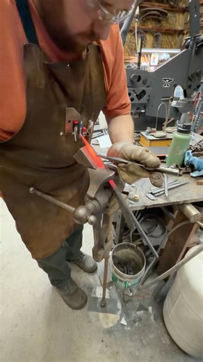 @reluctant_lightning_forge forging a wizard head! https://fireironforge.com/classes #fireironforge