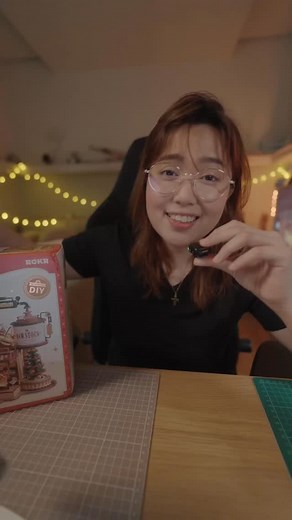 1.4K views · 4.6K reactions | Build naman tayo puzzle pang pasko  so far na enjoy ko siya kahit mahirap haha. Also naka sale pa sila dahil sa Black Friday!!! @rokr_official #rokr #robotime #puzzle #build #diy | Anj Gaming | Facebook