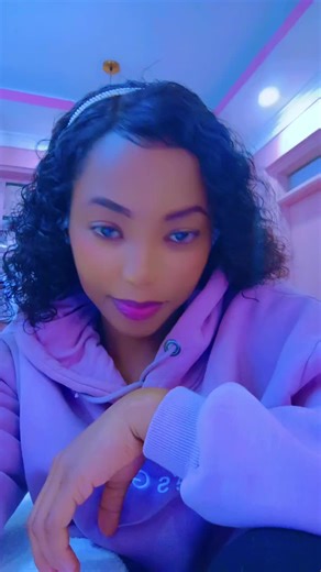 Learn Sign Language Through Engaging Visuals