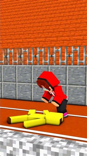 Who will run first? Mikey banana?? #minecraft #maizen