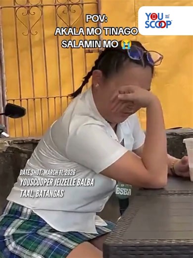 NASAAN GA NGA ANG SALAMIN NIYA? 🤣 Naiyak na lang sa paghahanap ng kaniyang salamin ang college student na si Jeizelle Balba mula sa Taal, Batangas. Pero nasaan nga ga ang sal-men? Ayun! Nasa ulo pala niya! Kuwento ni YouScooper Jeizelle, tanda pa niyang nasa ulo niya ang salamin bago sila kumain at magkuwentuhan pero dahil daw sa ganda ng usapan, hindi na niya namalayan muli kung nasaan ito. “Sobra po ‘yung tawa namin, naiyak na din po kakatawa, tapos po natulala po ako nang matagal, then, ‘yun