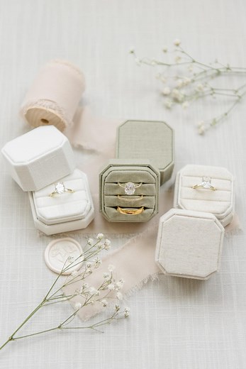 Triple Slot Linen Ring Box | Wedding Ring Box | Engagement Ring Box | Triple Slot | Modern Ring Box | Square Ring Box - Etsy