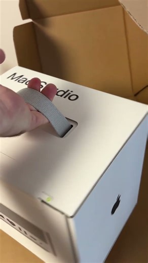 Mac Studio M2 Ultra #asmr #apple #macstudio