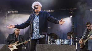 “Hundreds of couples have used The Winter Long as their wedding music. It’s been a wonderful ride”: Strawbs’ Dave Cousins and The Magic Of It All