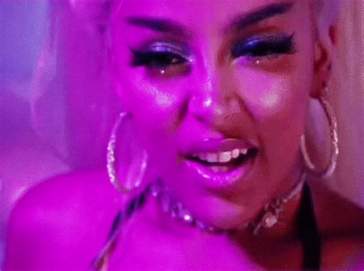 l c🫰 #fyp #gif #dojacat #foryoupage #musica