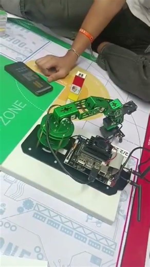 Robot Arm, Dofbot. #arduino #computer #robotics