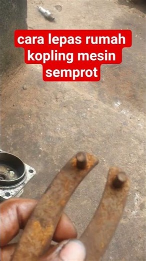 how to remove the clutch housing of a spray tank machine or a chopper machine