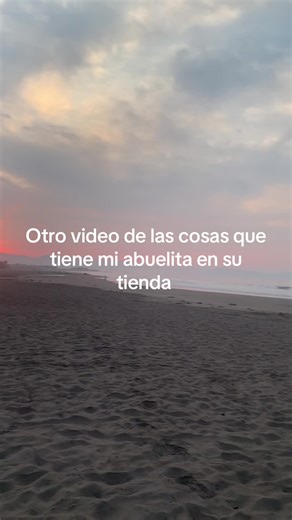 Me gusta ir a la tienda y ver que tiene, esta en San Blas Nayarit, en la carretera vieja a la playa #vintage #retro