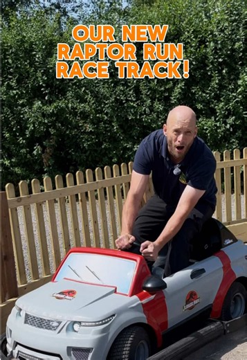 Raptor Run dinosaur racetrack – new dino race attraction