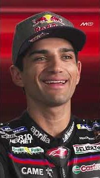 Which 8️⃣ riders successfully defended their World Championship title while running the #1? 🏆