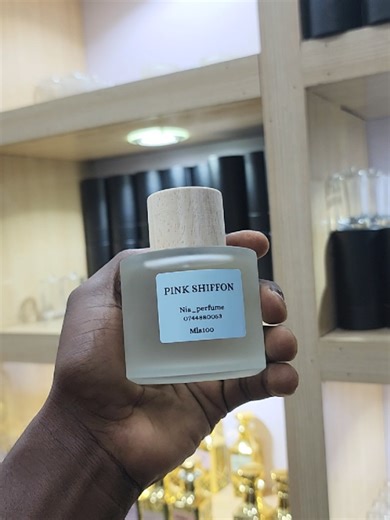 Jaribu Uone Balaa Lakee: Perfume Reviews and Tips