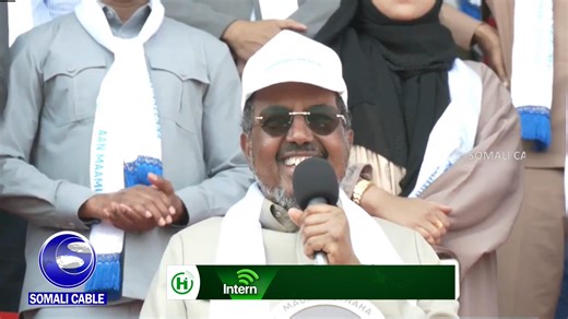 Madaxweyne Xasan Sheekh iyo Wacdaraha maalinta Macalinka Soomaaliyeed. | Somali Cable TV
