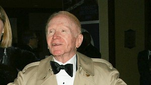 Red Buttons Highlights