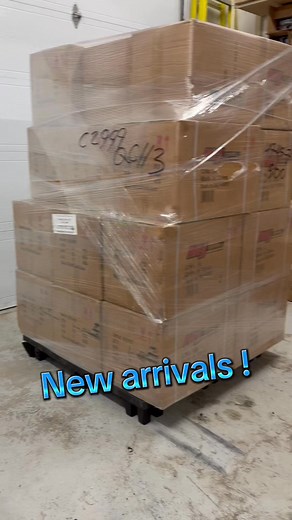 🚨 NOUVEL ARRIVAGE chez Nice Car Collection !! 🚨 🔥 Des centains de Hot Wheels fraîchement ajoutés à notre mur légendaire 🧱 🚗 Transformez votre voiture en miniature grâces notre mur HOT WHEELS extérieur ou trouvez le modèle de vos rêves, en version 1/64 😍 🎬 Presque toute la collection FAST & FURIOUS est enfin là… oui, EN INVENTAIRE ! 🇨🇦 Le PLUS GROS inventaire de miniatures au Canada, c’est ici 👉 www.nicecardiecast.com ⚙️ Des modèles pour tous les goûts : voitures cultes, séries spéciale